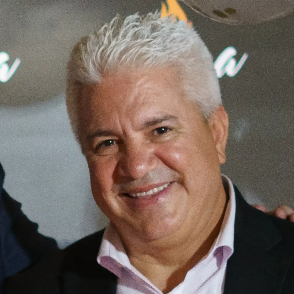 Valmor Almeida General Manager Kissimme